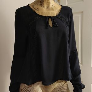 Hollister long-sleeved blouse, size S